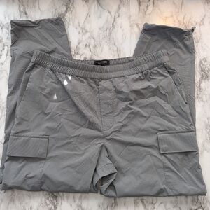 Banana Republic Men's Relaxed Tapered Fit Cargo Pants size Large Gray